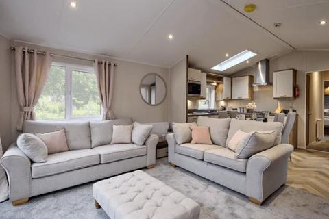 2 bedroom lodge for sale, Castleton Road, Tullibardine, PH3