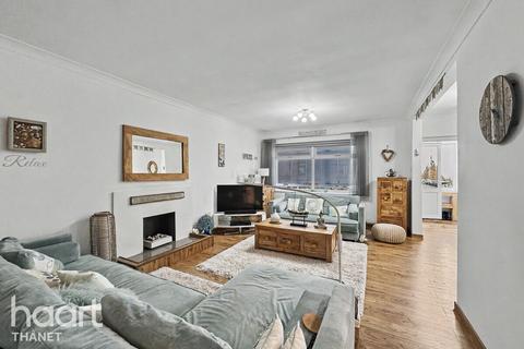 4 bedroom detached house for sale, Percy Avenue, Broadstairs