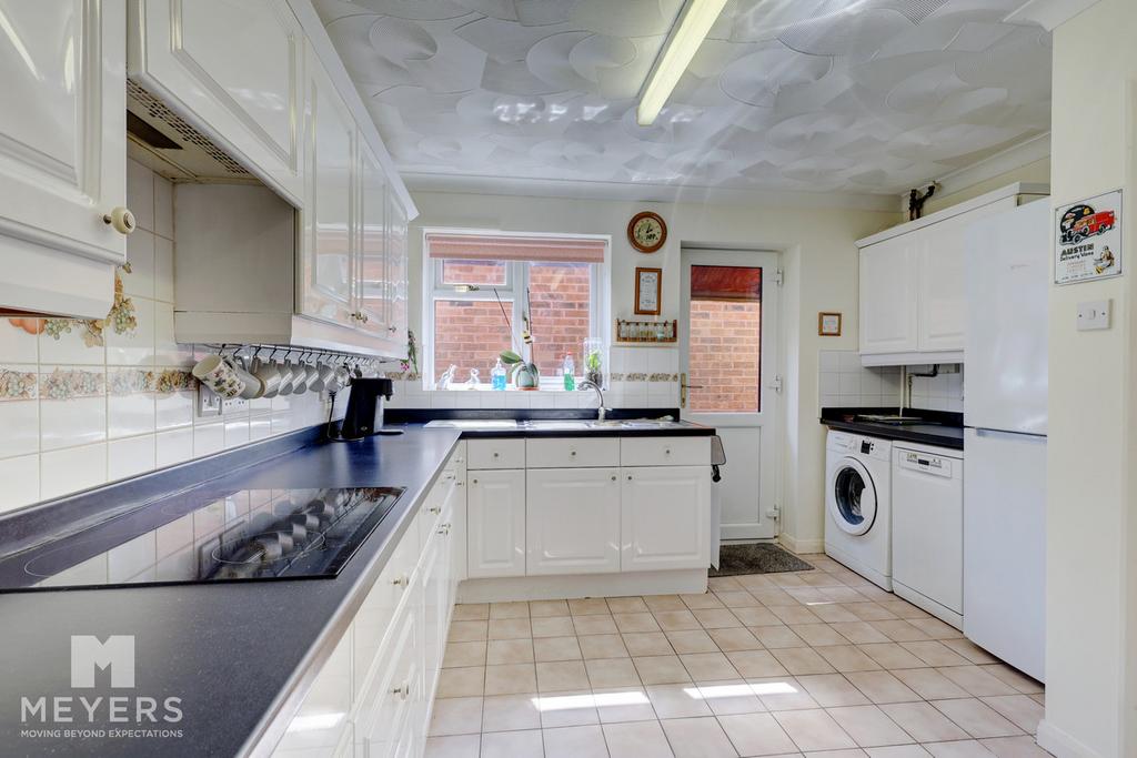 House in Christchurch, Southbourne, Bournemouth - View 5