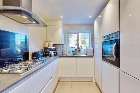 3 bedroom terraced house for sale, Dockhill Avenue, London, SE16