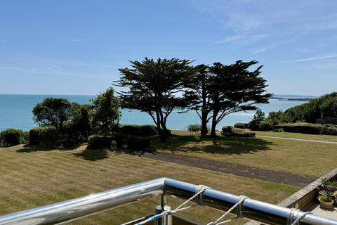 2 bedroom apartment for sale, Wharncliffe Road, Christchurch BH23