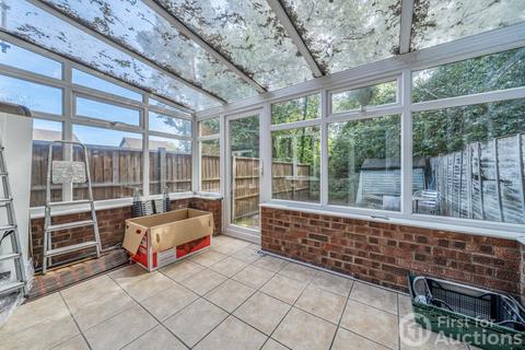undefined, Tamworth, Bracknell
