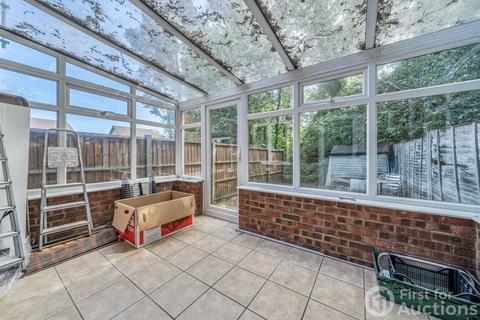 undefined, Tamworth, Bracknell