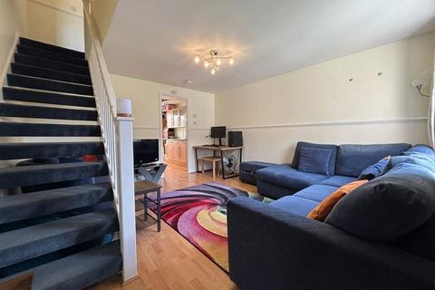 2 bedroom terraced house for sale, Chagny Close, Letchworth Garden City, SG6