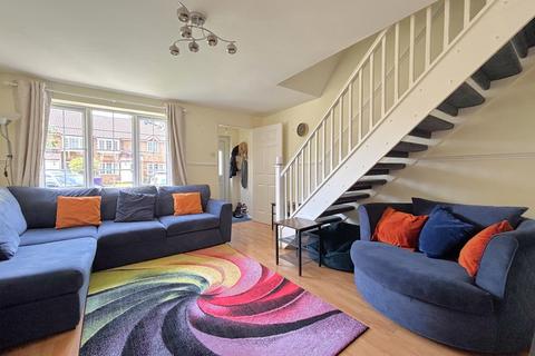 2 bedroom terraced house for sale, Chagny Close, Letchworth Garden City, SG6