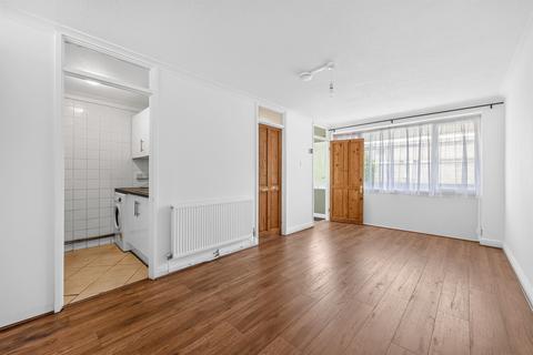 1 bedroom flat for sale, Bensham Manor Road, Thornton Heath
