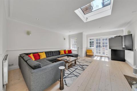 4 bedroom terraced house to rent, Ordnance Hill, St John's Wood, London, NW8