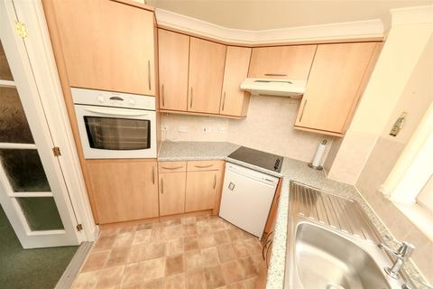 1 bedroom flat for sale, Halley's Court, Kirkcaldy
