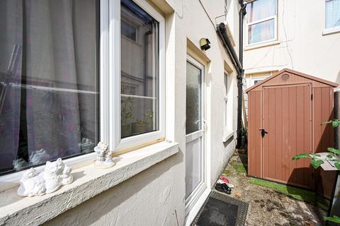 3 bedroom terraced house for sale, Seaside, Eastbourne BN22