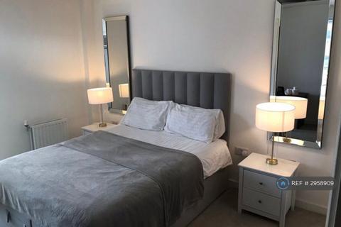 2 bedroom flat to rent, Sandy House, Barking, IG11