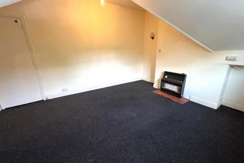 Studio to rent, Tettenhall Road, Wolverhampton, WV3 9NJ