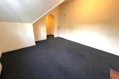 Studio to rent, Tettenhall Road, Wolverhampton, WV3 9NJ