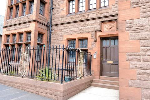2 bedroom flat to rent, Maitland Street, Stobswell, Dundee, DD4