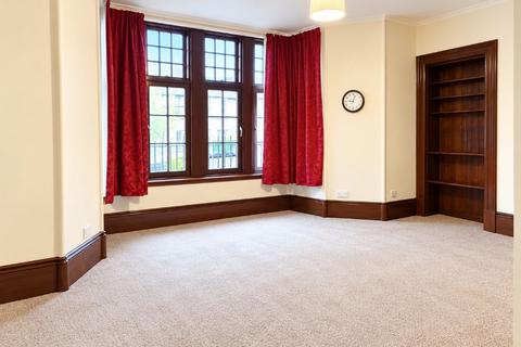2 bedroom flat to rent, Maitland Street, Stobswell, Dundee, DD4