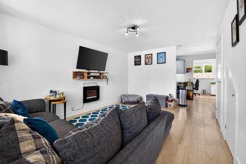 3 bedroom semi-detached house for sale, Grandstand Road, Bobblestock, Hereford, HR4