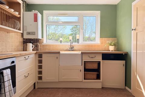 2 bedroom cottage for sale, Millfield Road, Llanelli