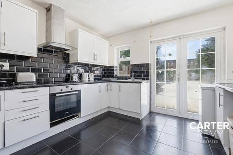 3 bedroom terraced house for sale, Lodge Avenue, Dagenham, RM9
