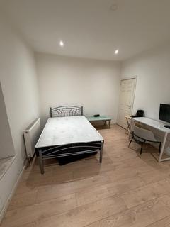 1 bedroom in a house share to rent, Maudsley Street, Accrington BB5