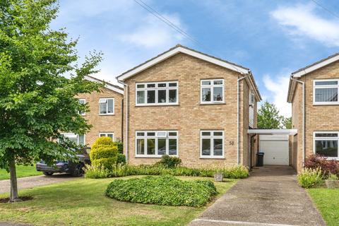 4 bedroom detached house for sale, Simplemarsh Road, Addlestone, KT15