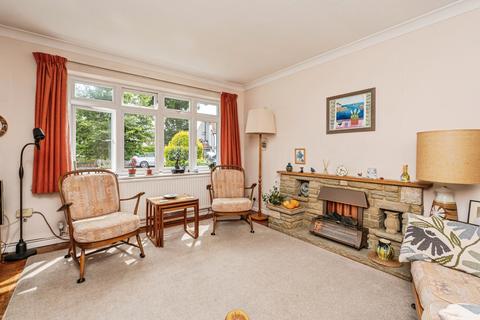 4 bedroom detached house for sale, Simplemarsh Road, Addlestone, KT15