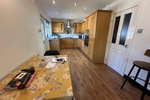 undefined, Netherlea Drive, Holmfirth HD9