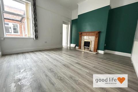 3 bedroom terraced house to rent, Milton Street, Sunderland SR4