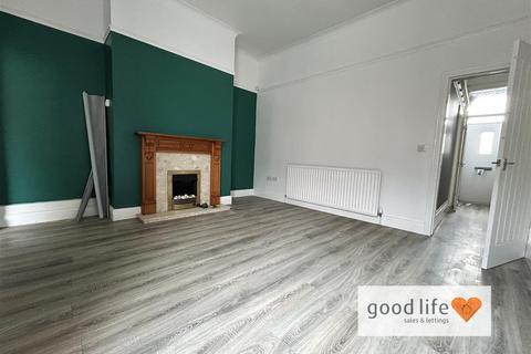 3 bedroom terraced house to rent, Milton Street, Sunderland SR4