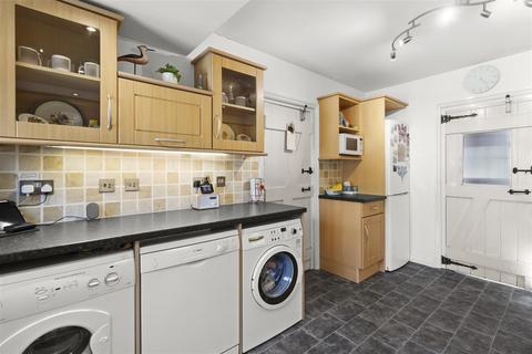 3 bedroom detached bungalow for sale, Polegate Road, Hailsham