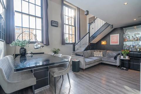 2 bedroom apartment for sale, Princess Park Manor, London, N11