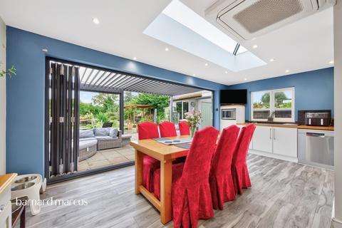 5 bedroom semi-detached house for sale, Ruxley Lane, Epsom