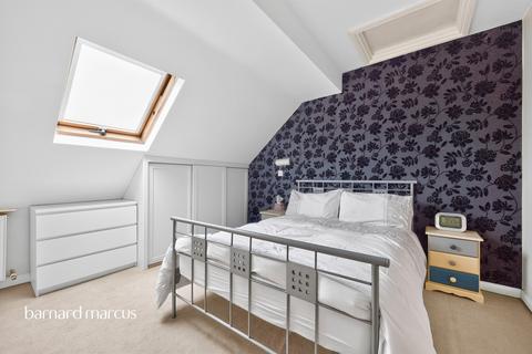 5 bedroom semi-detached house for sale, Ruxley Lane, Epsom