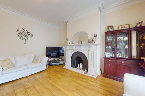 6 bedroom terraced house for sale, Seafield Terrace, South Shields