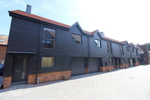 2 bedroom end of terrace house to rent, Whitehorse Street, Baldock, SG7