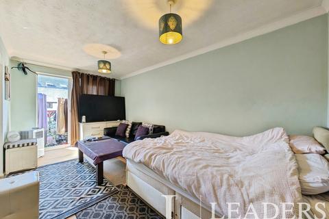 1 bedroom flat to rent, Braziers Quay, South Road, Bishop`s Stortford, CM23