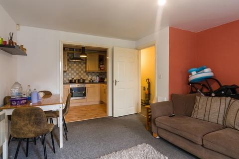 2 bedroom flat for sale, Willow Tree Close, Lincoln LN5