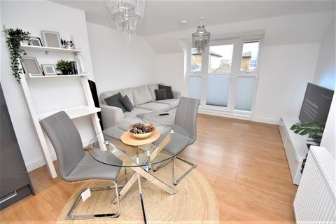 2 bedroom flat to rent, Queen Anne Road, Maidstone, ME14