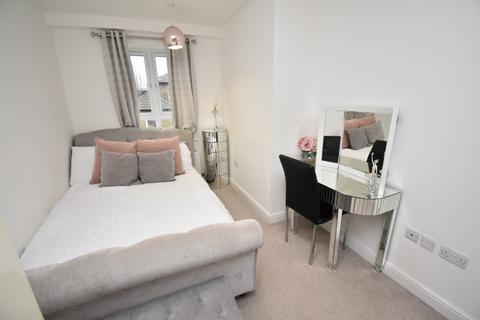 2 bedroom flat to rent, Queen Anne Road, Maidstone, ME14