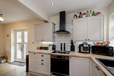 3 bedroom semi-detached house for sale, Church Street, Yeadon LS19