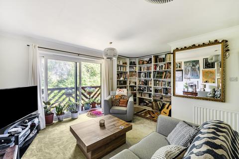 2 bedroom apartment for sale, Beechwood Park, Leatherhead