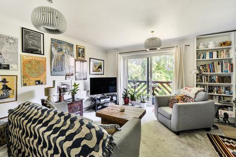2 bedroom apartment for sale, Beechwood Park, Leatherhead