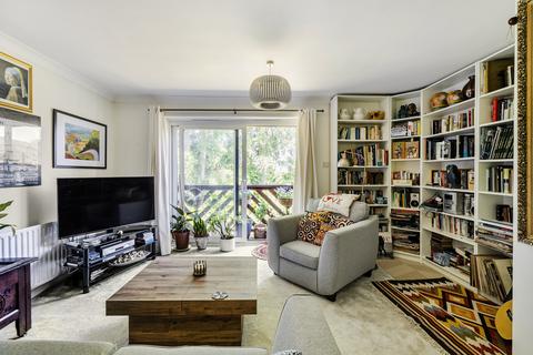 2 bedroom apartment for sale, Beechwood Park, Leatherhead