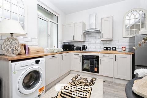 2 bedroom end of terrace house for sale, Tonna Road, Maesteg