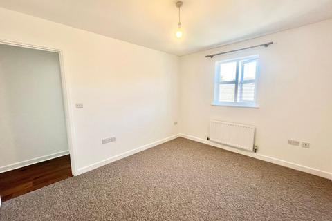 2 bedroom apartment to rent, Massingham Park, Taunton, TA2