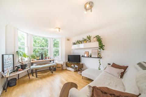 2 bedroom flat for sale, Hubert Grove, London SW9