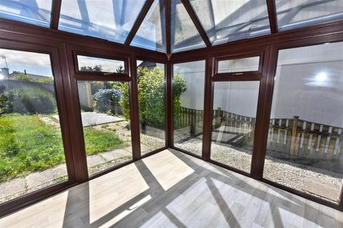 3 bedroom detached bungalow for sale, Mount Pleasant Close, Camborne