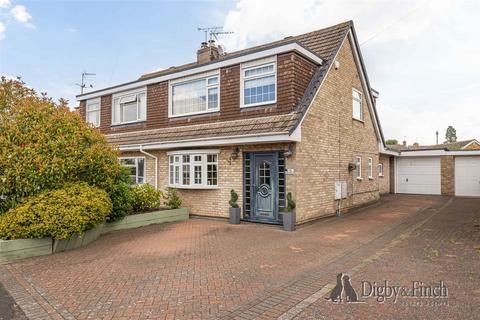 3 bedroom semi-detached house for sale, Vancouver Avenue, Radcliffe-On-Trent, Nottingham