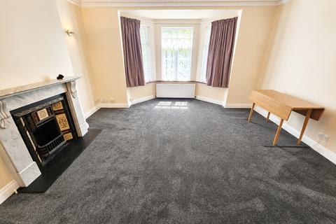 2 bedroom apartment to rent, Hale Lane, Mill Hill, NW7
