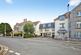 Somerton Road, Street