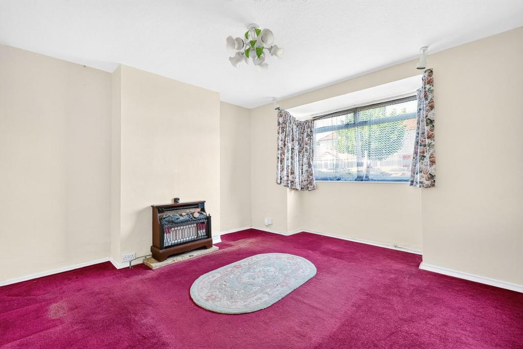 Bedroom, fireplace