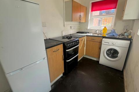 2 bedroom terraced house to rent, James Turner Street, Birmingham, B18
